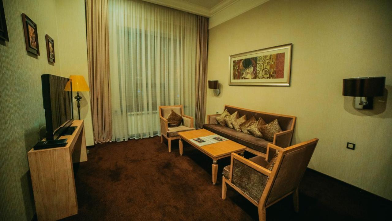Jelsomino Boutique Hotel อัสตานา ภายนอก รูปภาพ